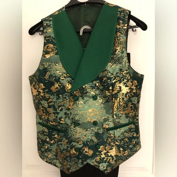 Green & Gold Camo Tuxedo – 3 Piece